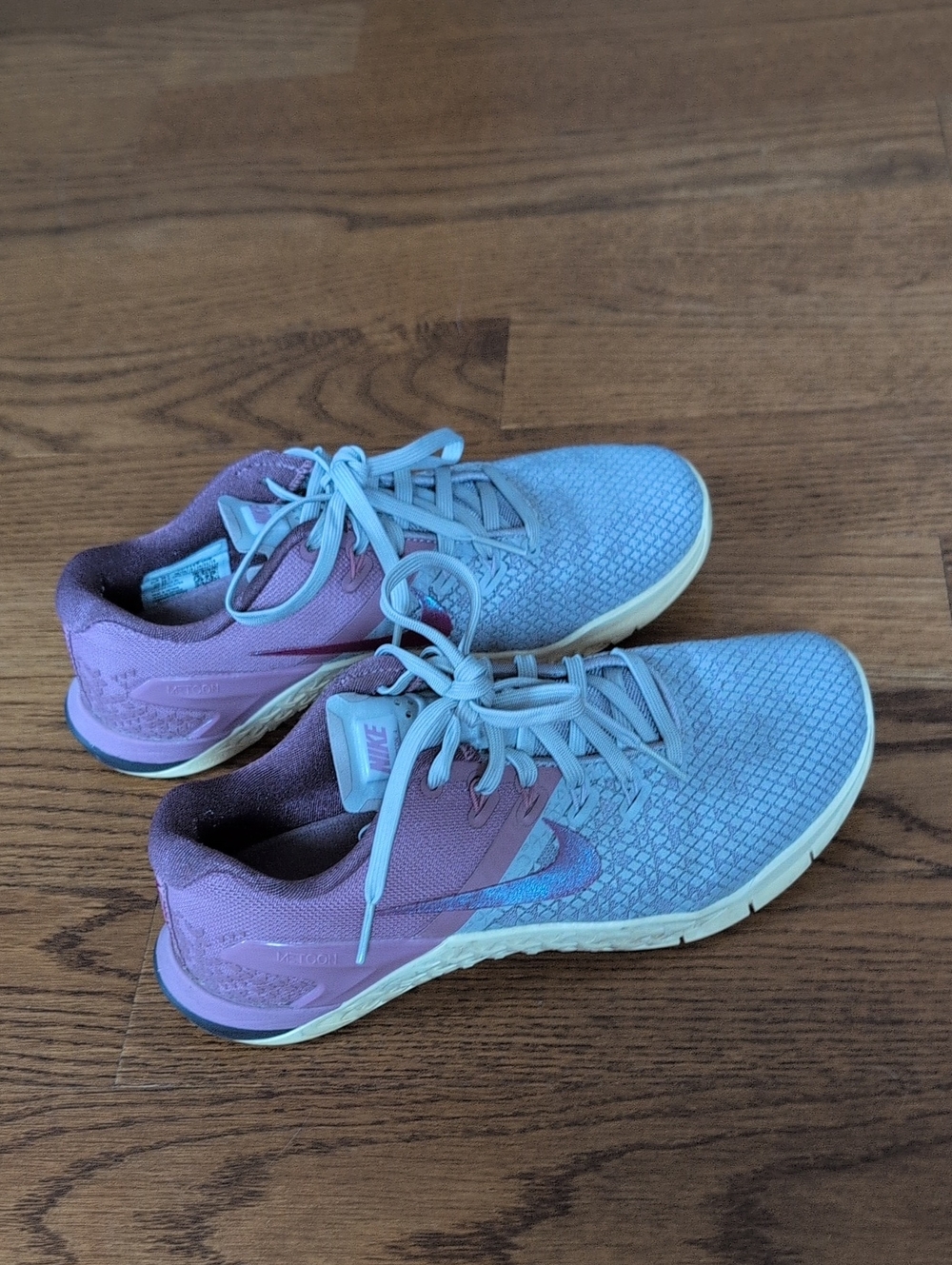 Nike Women's Metcon 4 Grey and Purple Training Sneakers